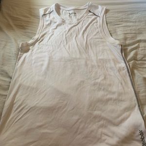 Men’s Reebok speedwick tank. Medium.